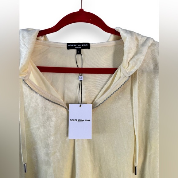 NWT REVOLVE GENERATION LOVE
Primrose Hoodie - Yellow 🔥 - Picture 8 of 8